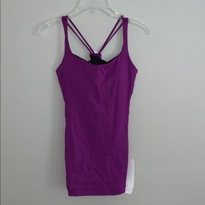 Lululemon tank